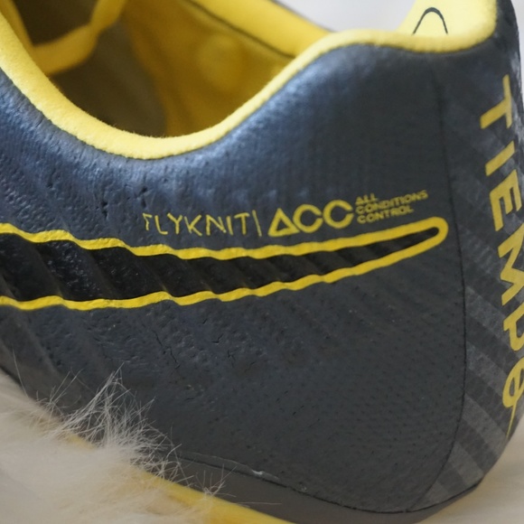 Nike Legend 7 Elite Tiempo FG Soccer Cleats - Picture 3 of 7